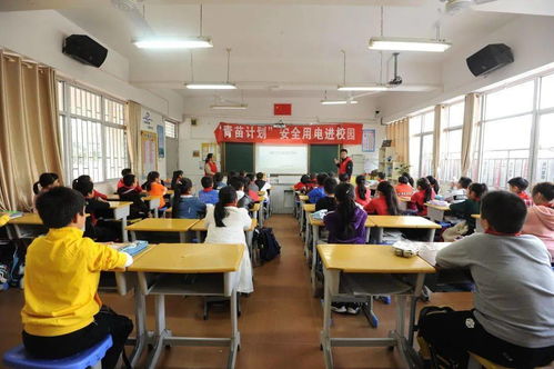 国网长乐区供电公司电力义点亮志愿服务队 文明先锋，点亮吴航